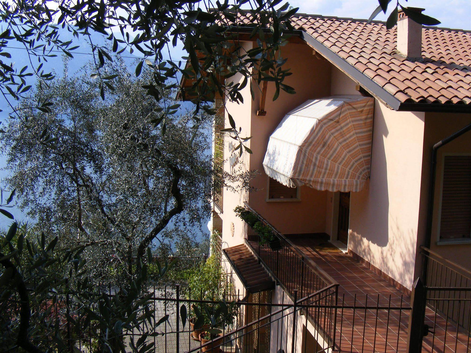 Casa Palmira Appartement Brenzone sul Garda Buitenkant foto