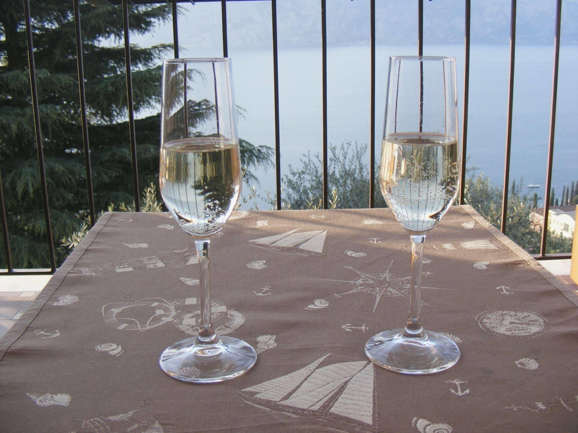Casa Palmira Appartement Brenzone sul Garda Buitenkant foto