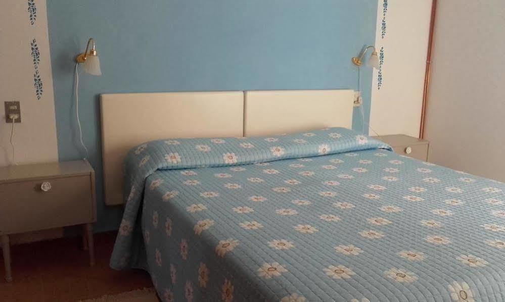Casa Palmira Appartement Brenzone sul Garda Buitenkant foto